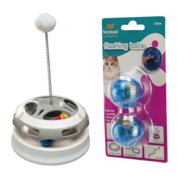 FerplastFlashlight játékszett macskáknak: 2db játékvasút, 1db körhinta, 3db labda kép