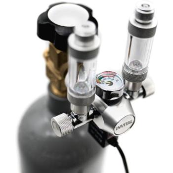 CO2 szett Standard DUO éjszakai kikapcsolással 2,1 literes palackkal és tartozékokkal kép